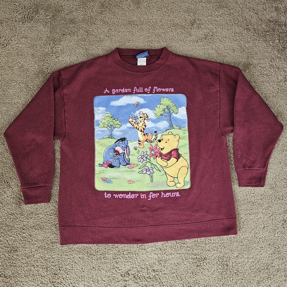 Winnie The Pooh Y2k Jerry Leigh Disney Buegundy Garden Flower Sweatshirt